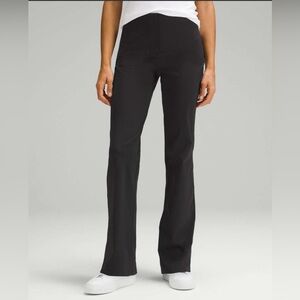 Lululemon Smooth Fit Pull-On High-Rise Pant
Black